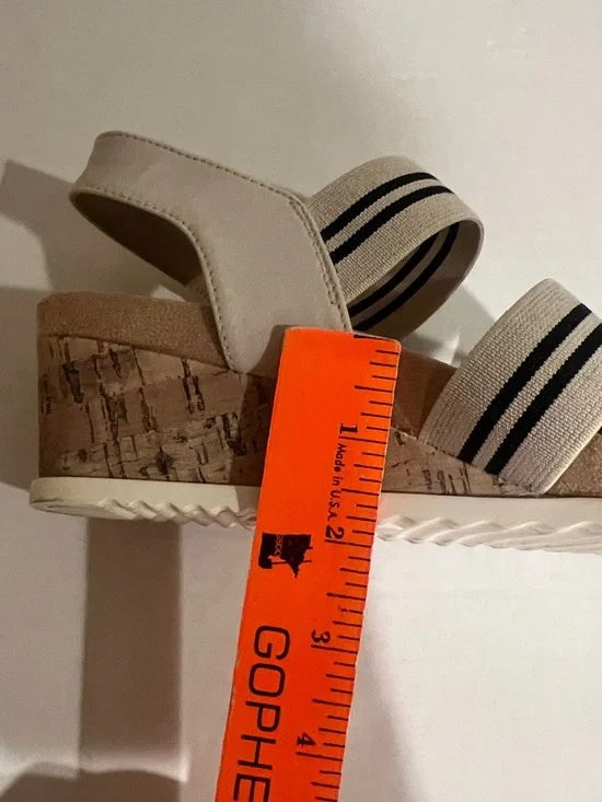 Life Stride Cream/Black Strappy Stretch Slip-in Platform Open Toe Sandals Sz 9 - Picture 11 of 14